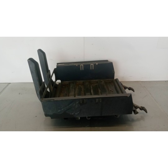 PORTA BATTERIA DAF LF usato