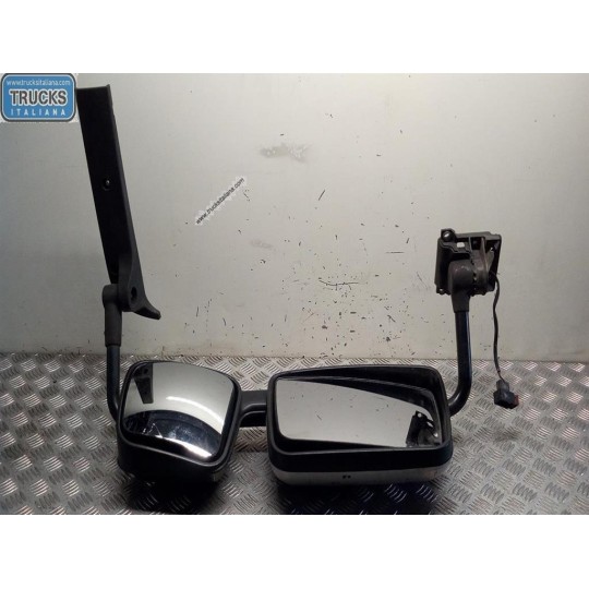 LEFT ELETRIC REAR-VIEW MIRROR  RENAULT truck Premium 2005>2013 used