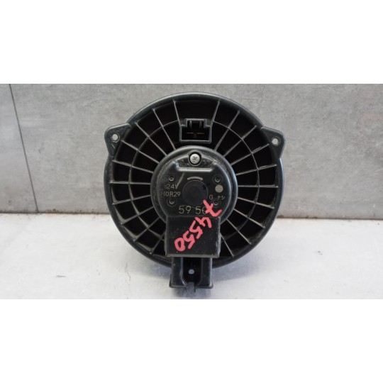 MOTORINO VENTILAZIONE INTERNA ISUZU N2R usato