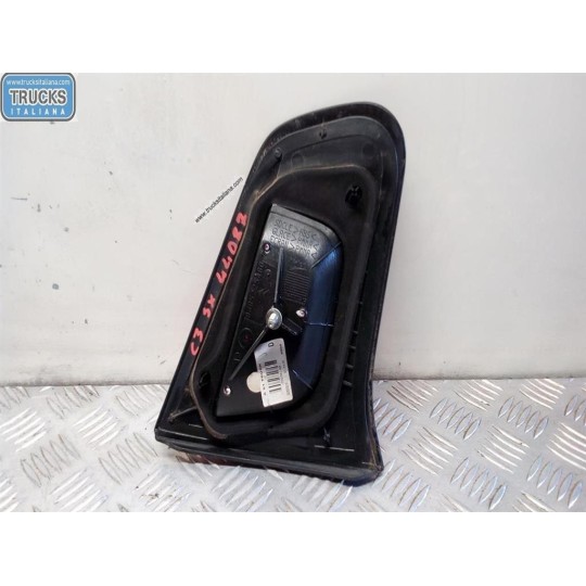 FARO POSTERIORE INTERNO SINISTRO CITROEN C3 2009>2013 usato