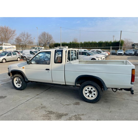 NISSAN KING CAB / PICK UP AUTOCARRO