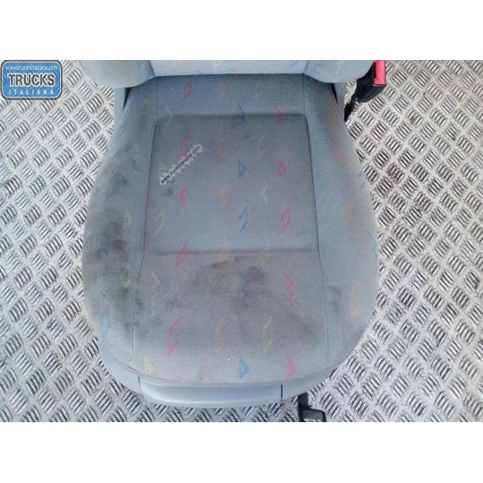 FRONT SEATS VOLKSWAGEN van Caddy 2004>2010 used