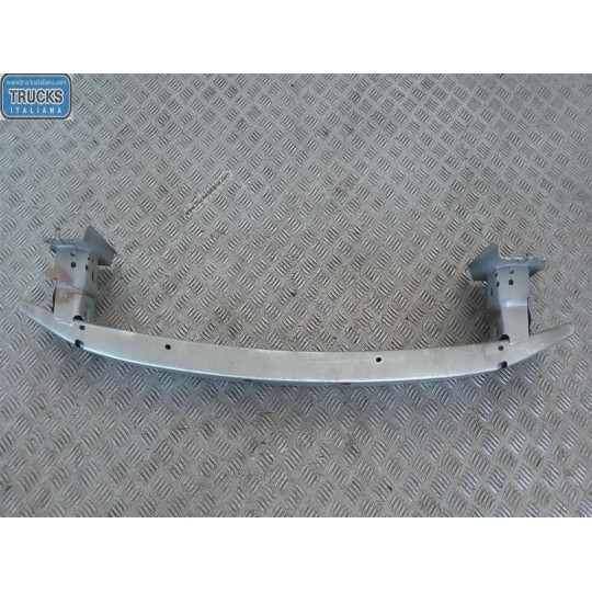 CROSS FRONT BUMPER 
 TOYOTA Corolla 2005>2007 used