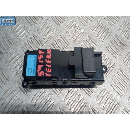 VARIOUS SWITCHES AND BUTTONS A
 SUZUKI Celerio 2014> used