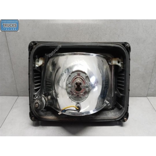 FARO ANTERIORE SINISTRO IVECO 190-42 usato