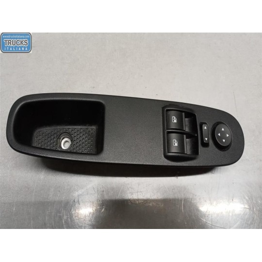 VARIOUS SWITCHES AND BUTTONS A
 LANCIA Ypsilon 2015> used