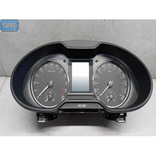 INSTRUMENT PANEL SKODA Octavia 2013> used