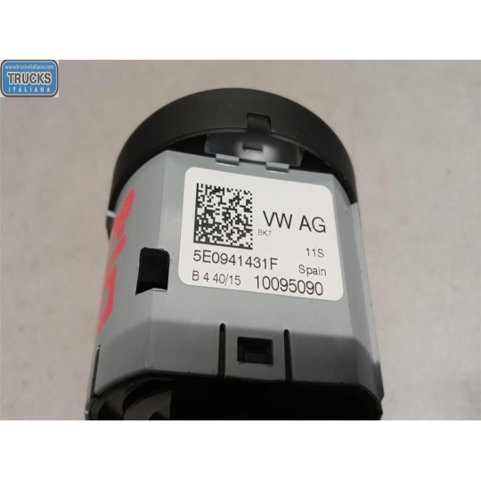 BLOCK LOGHTS  SKODA Octavia 2013> used