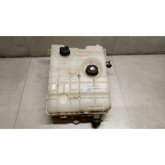 VASCHETTA ACQUA RADIATORE MOTORE RENAULT truck Premium 2005>2013 usato